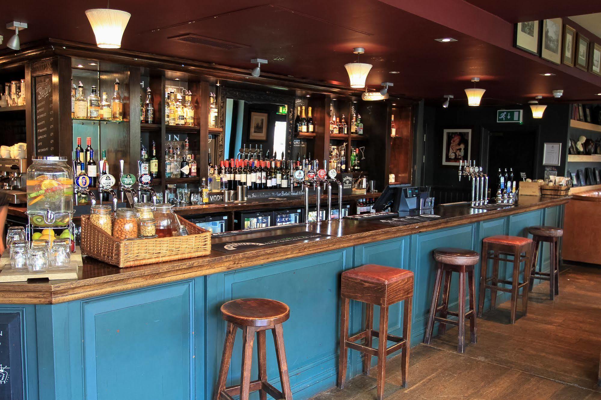 The Alexander Pope Hotel Τουίκενχαμ Εξωτερικό φωτογραφία